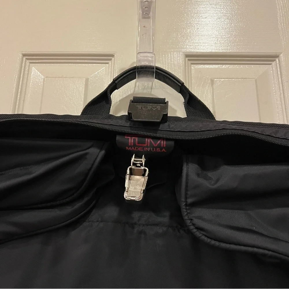Vintage Tumi Foldable Garment Travel Bag Black Crossbody Strap